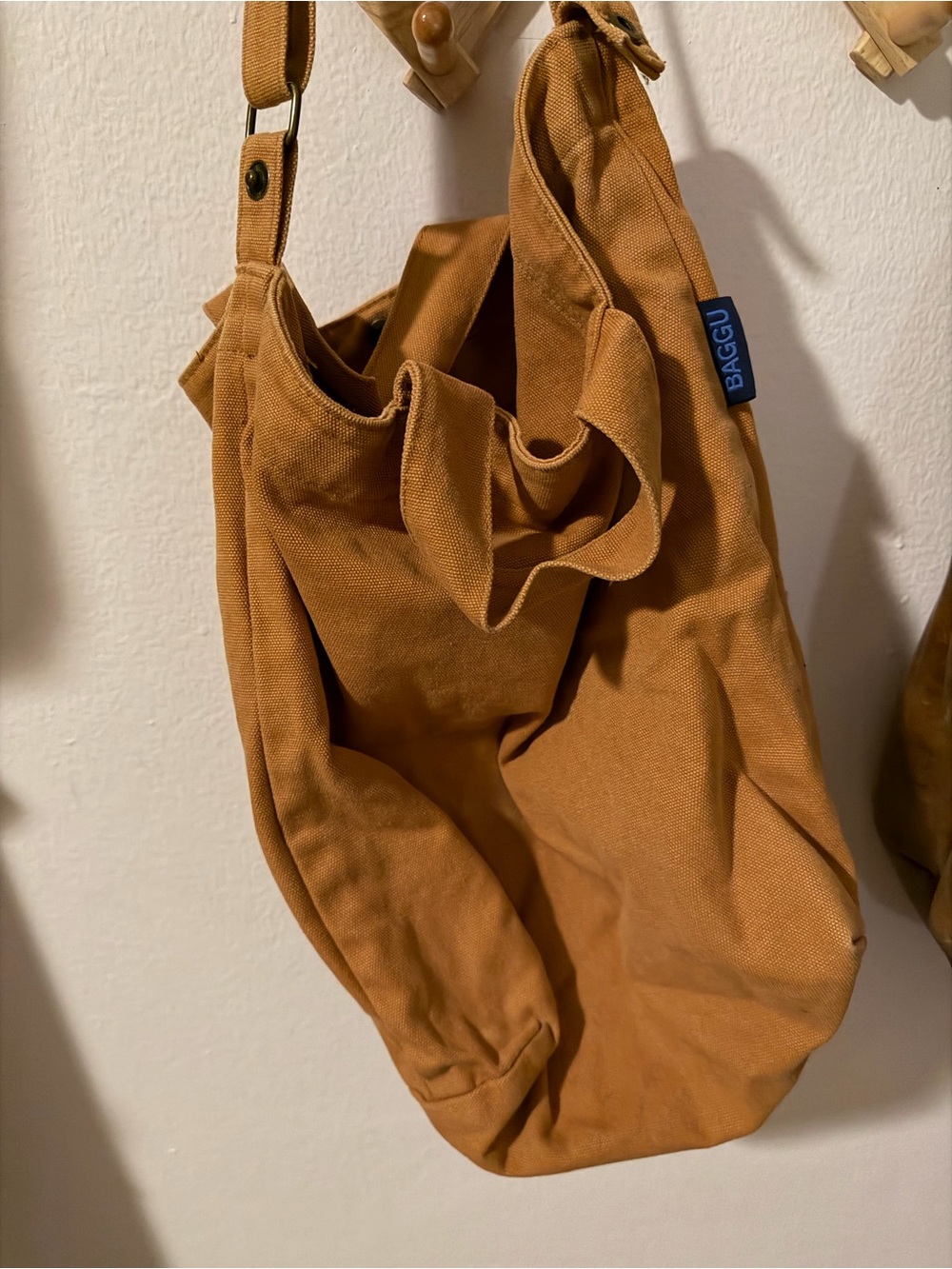 Brown baggu canvas duck bag